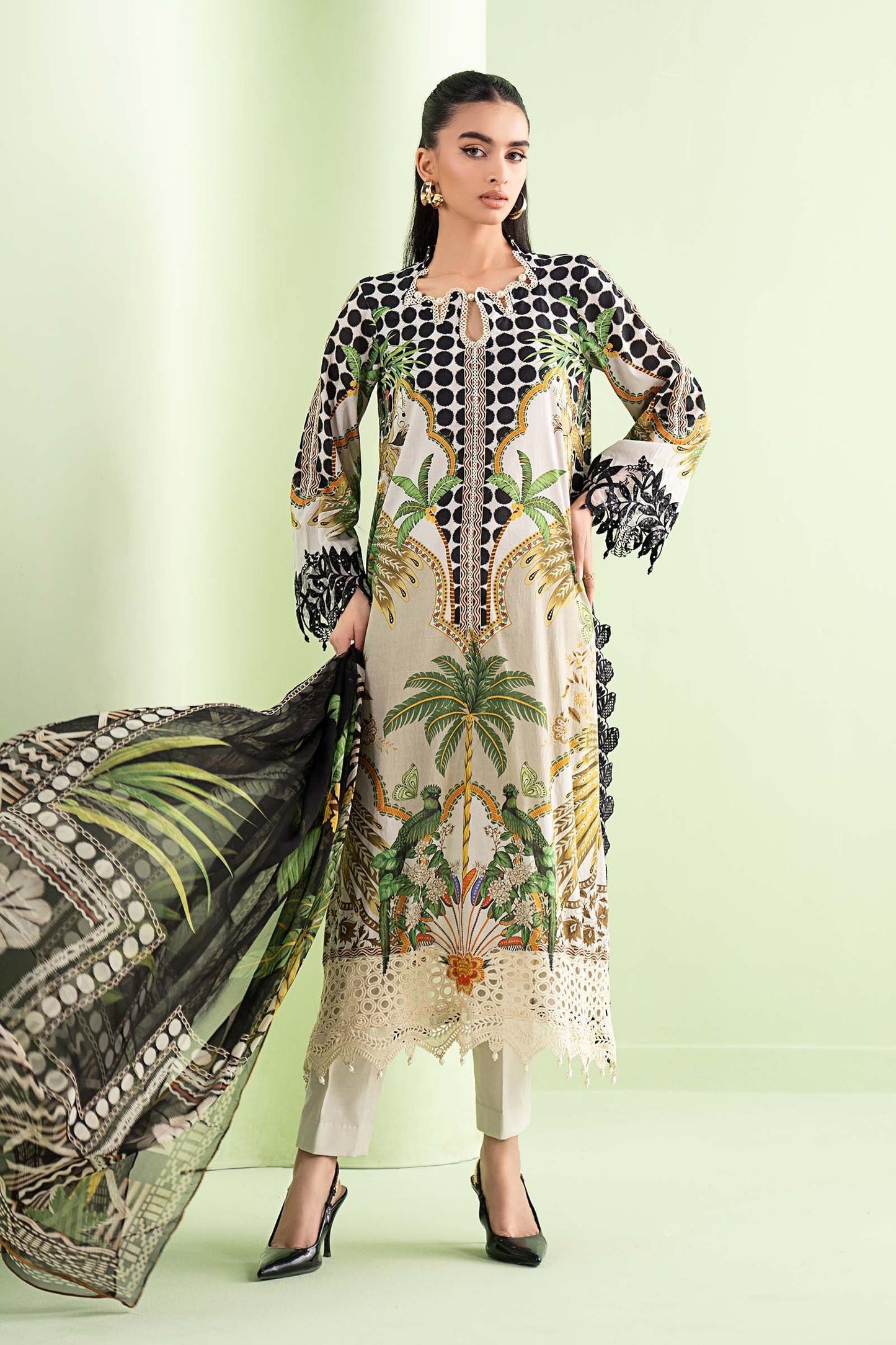 Maria.B - Luxury Lawn Embroidered Unstitched 3 Piece