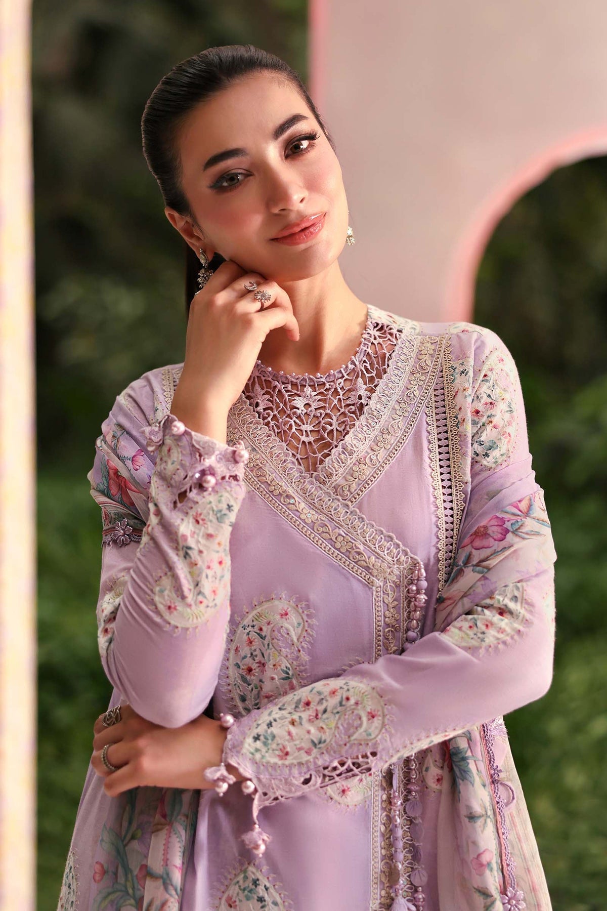 Maria B Luxury Embroidered Lawn 3Pc Unstitched Suit