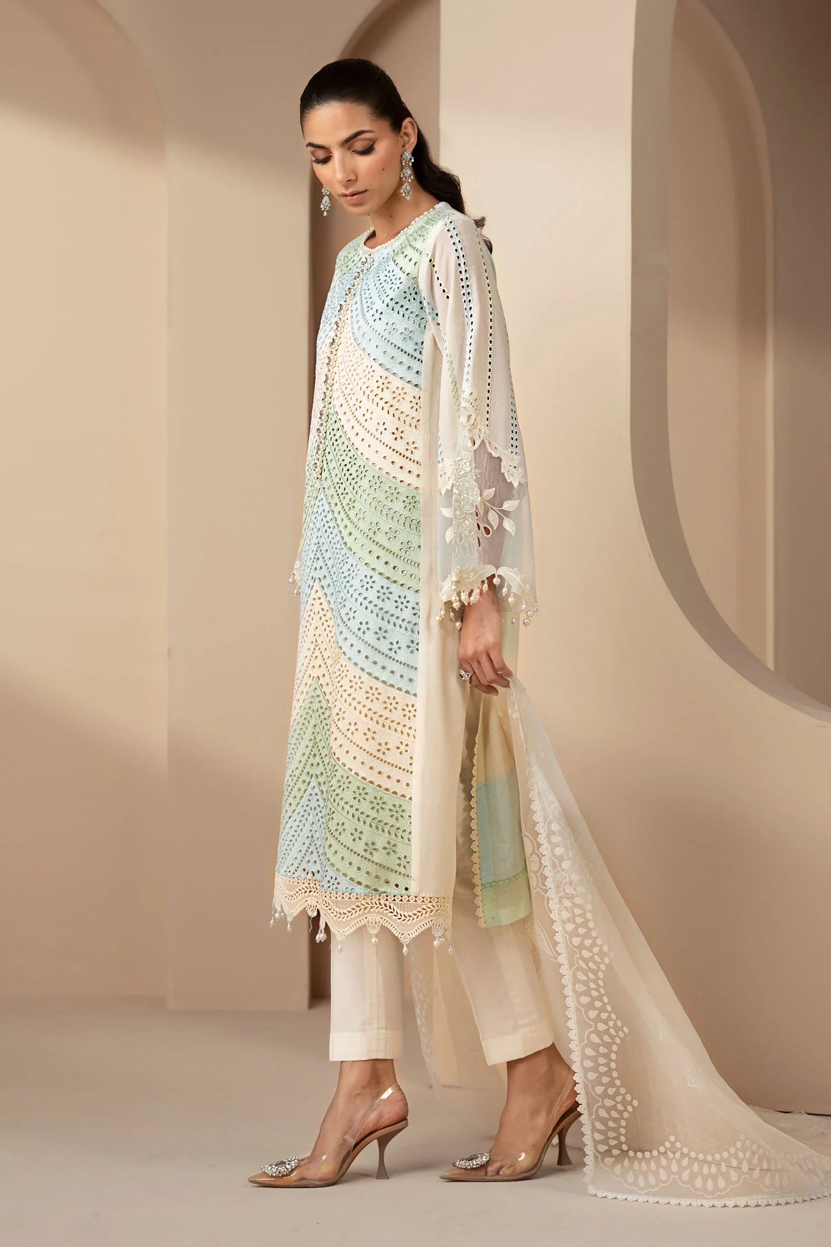 Maria.B Luxury swiss Lawn Chikenkari Unstitched Embroidered 3Pc Suit