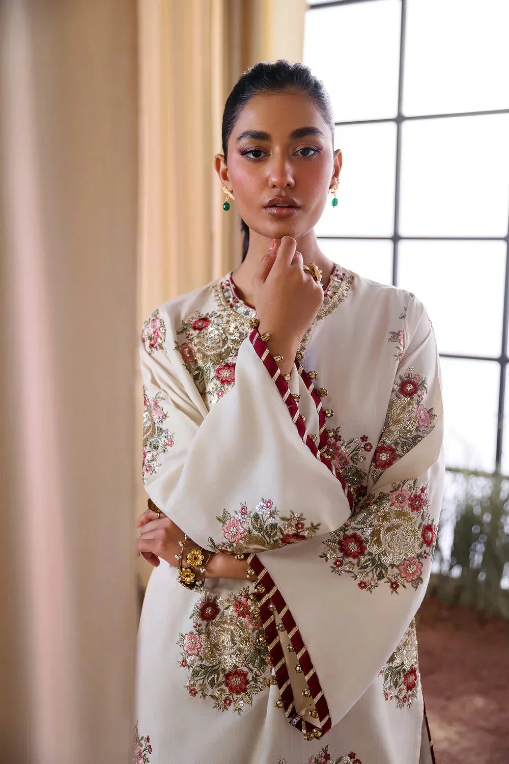 Ethnc Luxury Raw Silk HAnd Made Collection Ethnc - Off White
