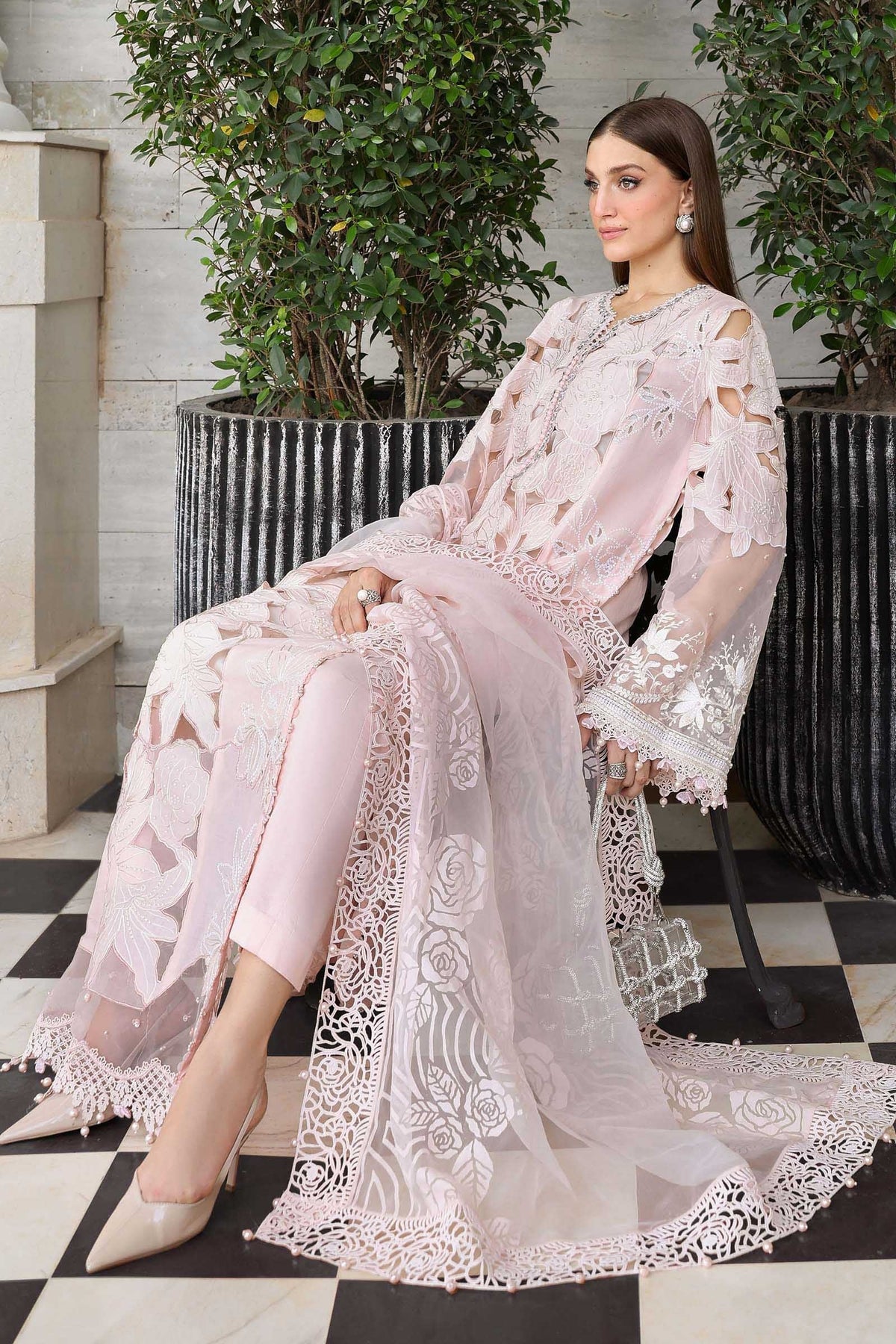 Maria.B Luxury Lawn Embroidered 3 Piece Unstitched