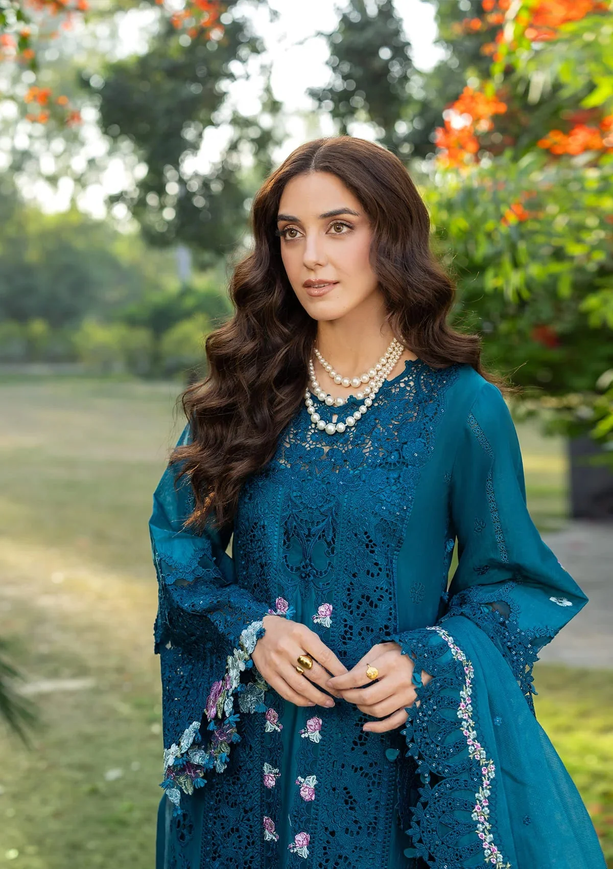 Elaf Premium Embroidered Luxury Lawn Unstitched 3Pc Suit SAPPHIRE