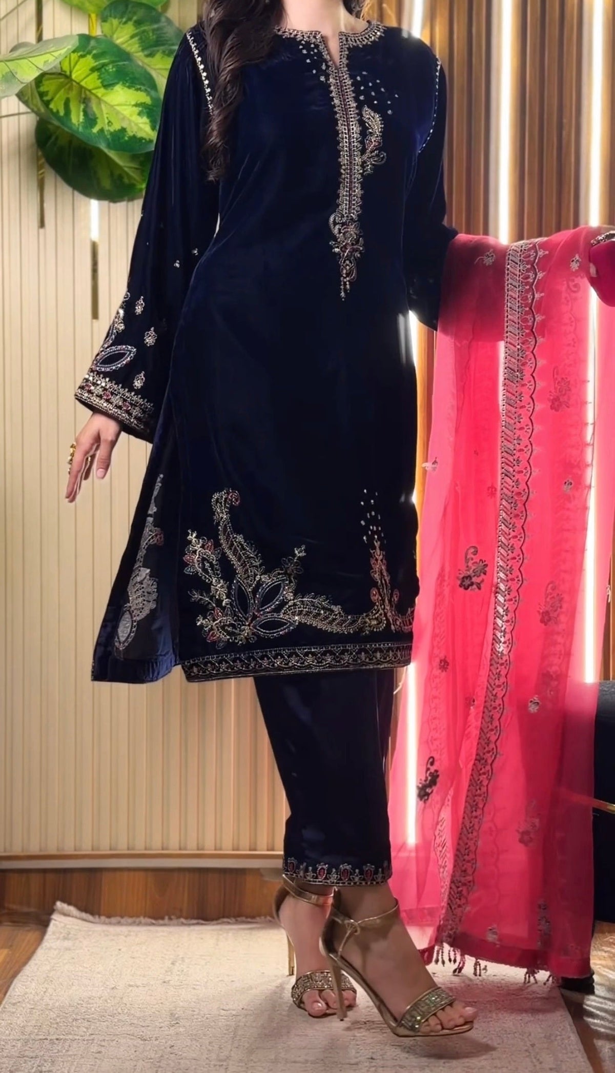 Naqshi IFRAH Luxury Micro Collection Unstitched / Stitched Suit