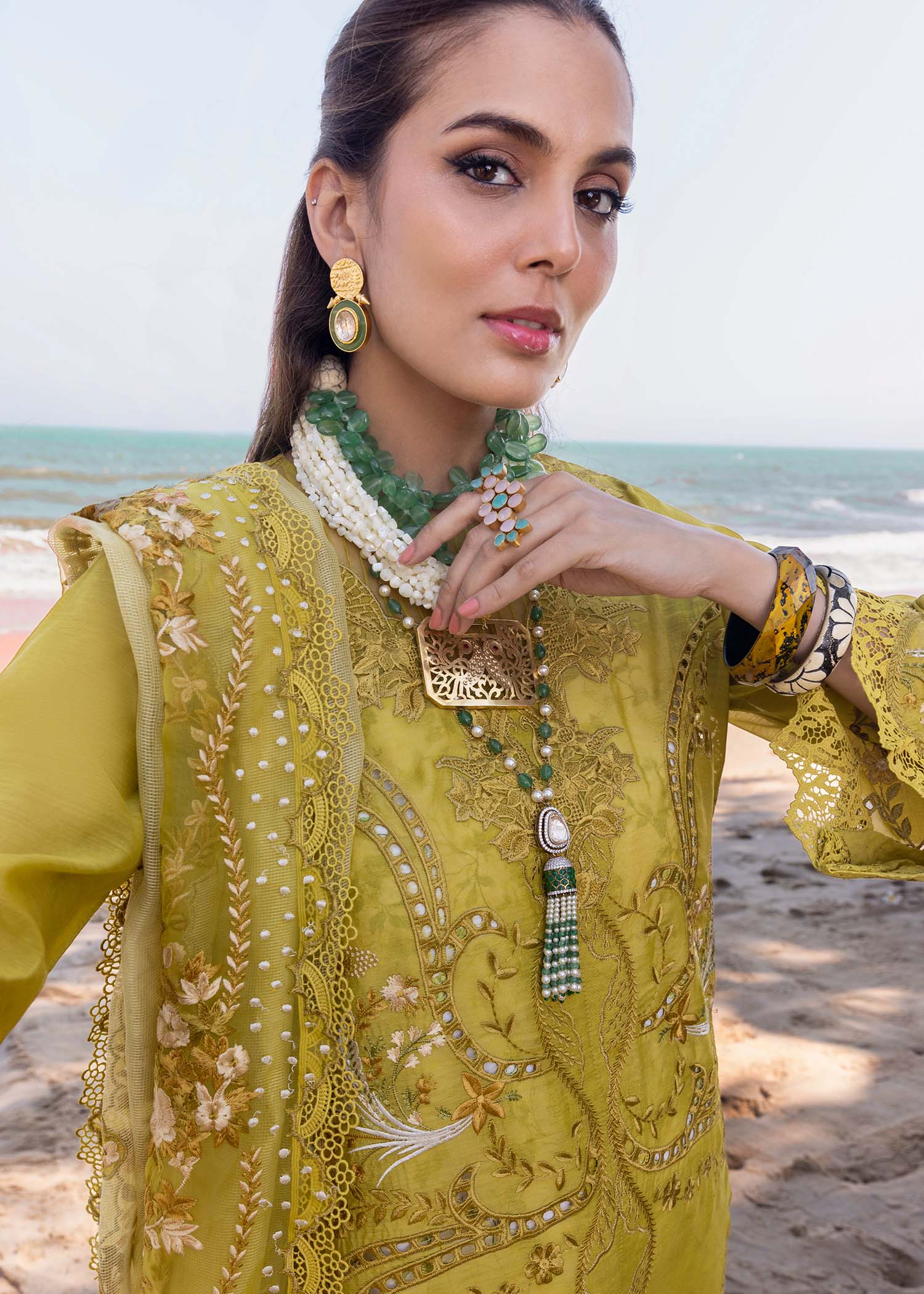 Saira Shakira Embroidered Luxury Lawn Unstitched 3Pc Suit SAMARA - A