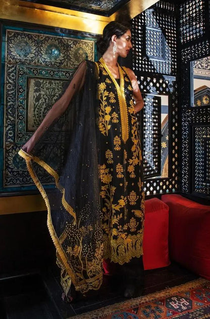 Sobia Nazir - 3PC Linen Heavy Embroidered Shirt With Bamber Embroidered Dupatta