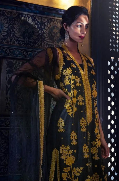 Sobia Nazir - 3PC Linen Heavy Embroidered Shirt With Bamber Embroidered Dupatta