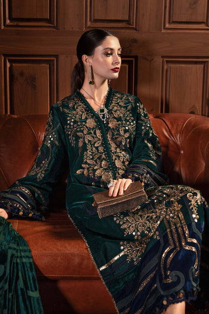 Luxe by Maria B Unstitched Embroidered Velvet 3 Piece MB25LW D2 With Palaichi Shawl