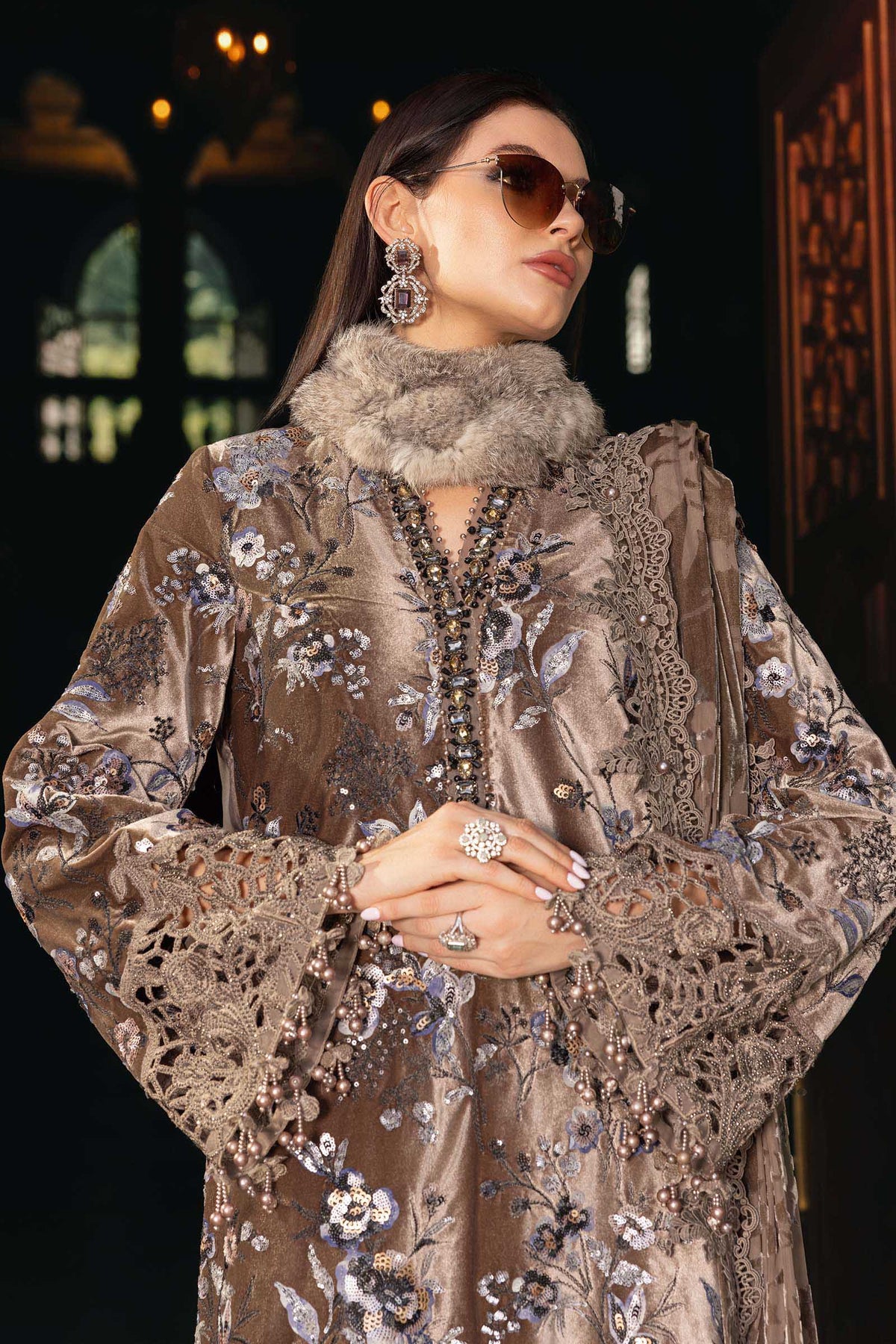 Maria.B Winter Luxe Embroidered Velvet Unstitched 3Pc Suit Palaichi Shawl