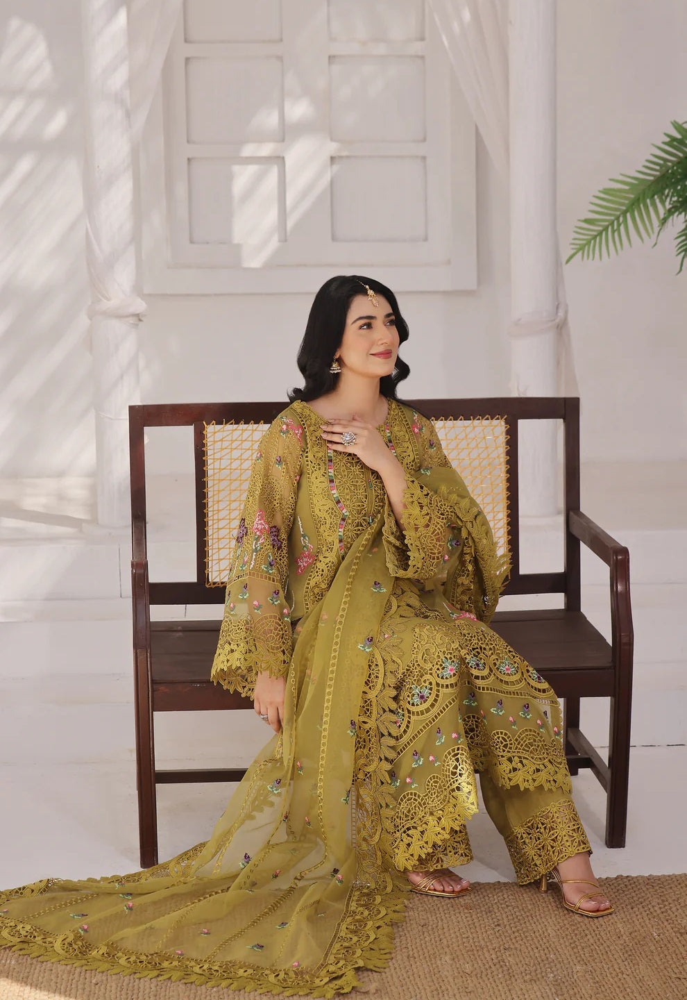 Aneelas Luxury Organza Embroidered 3 Piece Unstitched