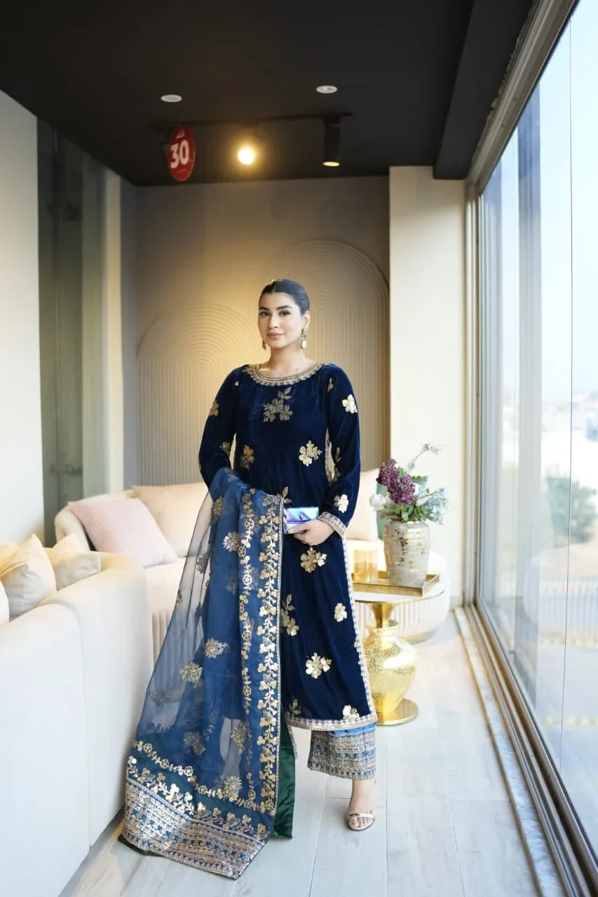 Iznik Micro Velvet Embroidered Suits Unstitched