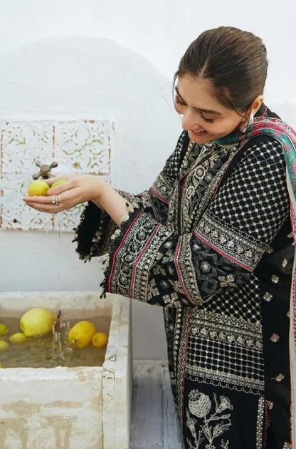 Zara Shah Jahan - 3PC Unstitched Lawn Embroidered Shirt with Digital Printed Silk Dupatta and Embroidered Trousers