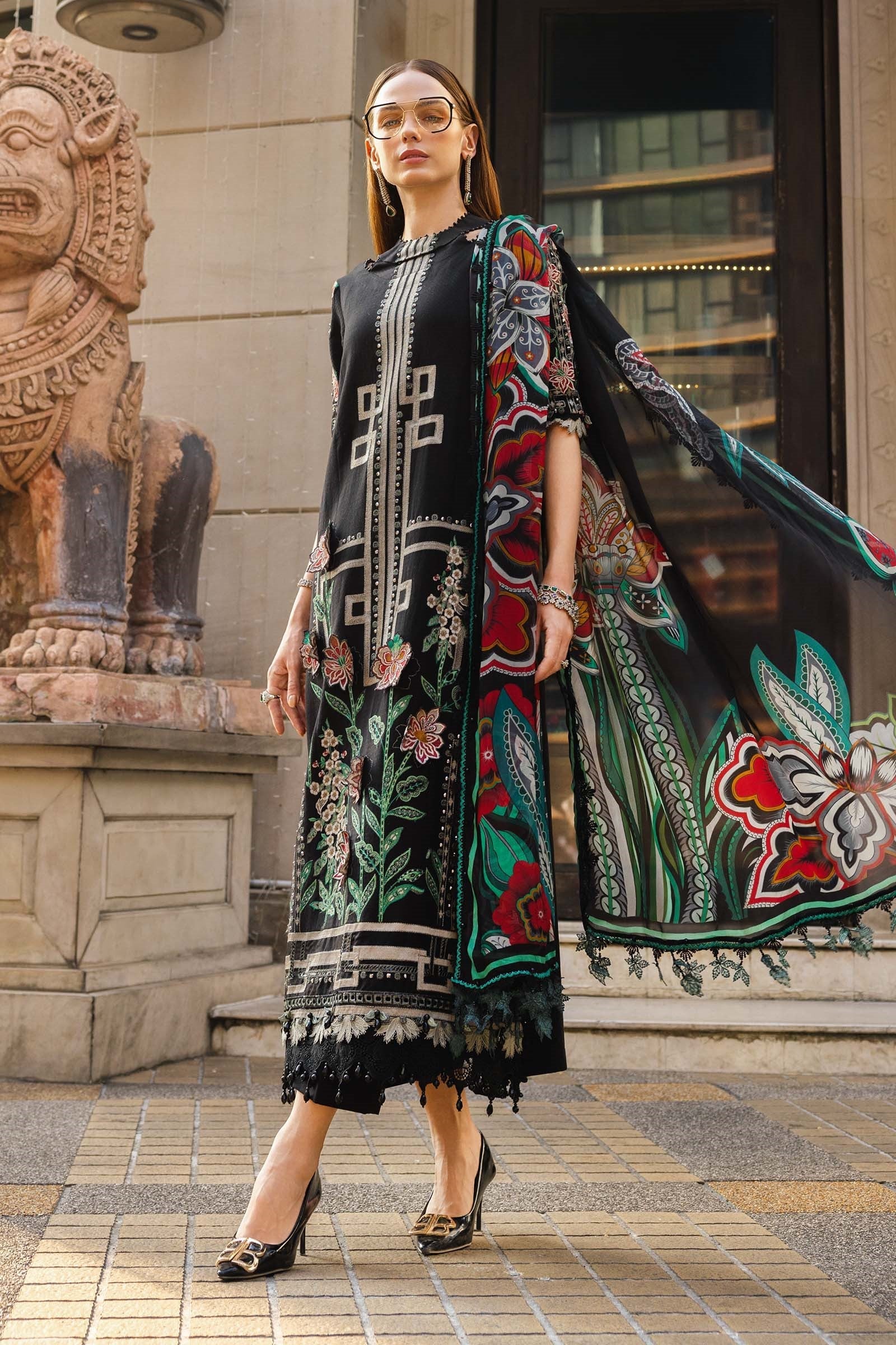 Maria B Luxury Embroidered Lawn 3Pc Unstitched Suit