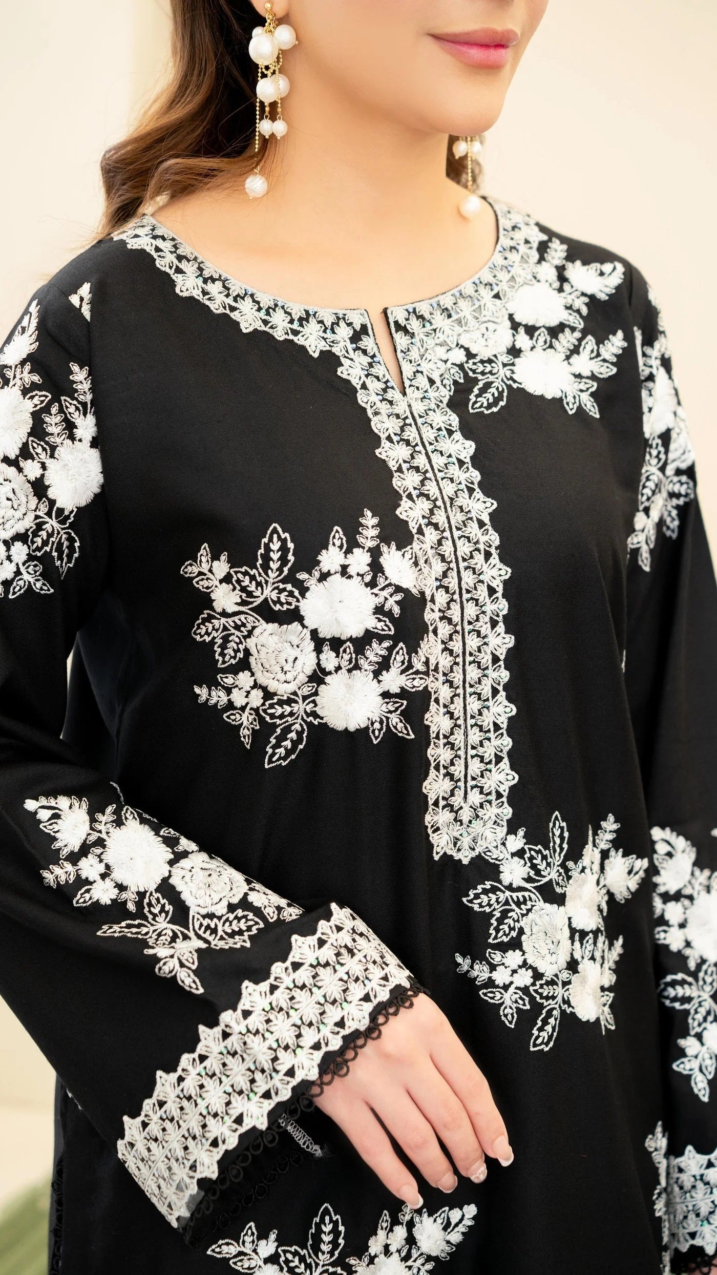 Zara Shahjahan Luxury Embroidered Lawn Unstitched 3Pc Suit